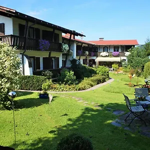 3* Guest house Garni Liberia
